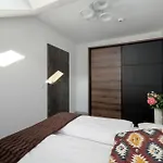 Apartamento Blue In With Mountain View And Parking By Renters
