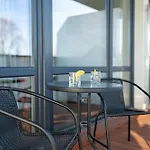 Blue In With Mountain View And Parking By Renters Appartement *
