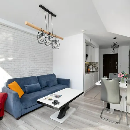 Appartement Blue In With Mountain View And Parking By Renters