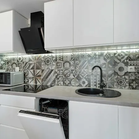 Apartamento Blue In With Mountain View And Parking By Renters