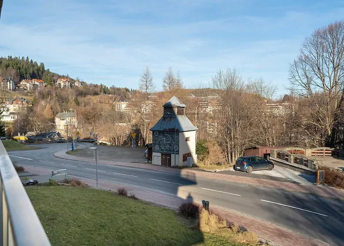 Lägenhet Blue In With Mountain View And Parking By Renters